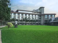 Hotel Mountview Hotel dekat Garden of Fragrance