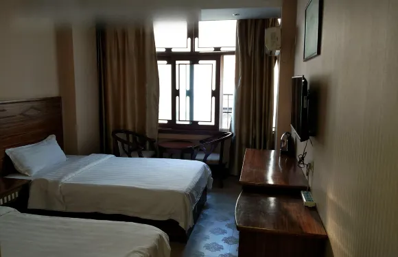 羅山軍威快捷賓館