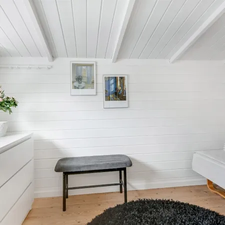 "Heinke" - 2km from the Sea