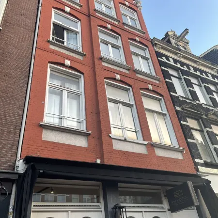 Sotel Amsterdam Central Station Отели рядом с достопримечательностью «Музей Мультатули»