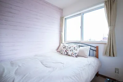Sumiyoshi House Room A Hotels in Отару