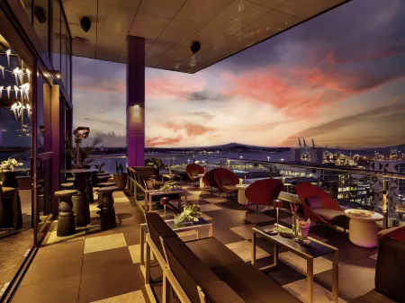 SO/ Auckland Отели рядом с достопримечательностью «Оклендский университет технологий»