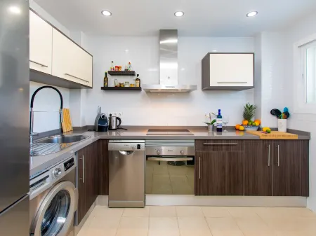 Cristobal Отели в г. Торрокс