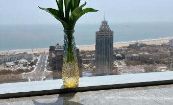 Huanyu Xiao Guanjia Apartment (Meilingdong Lu Road 1hao)