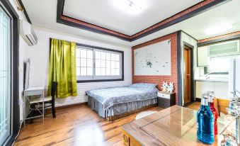 Taean (Anmyeondo) Geuttaegeu Pension