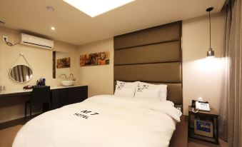 Yongin(Giheung) M7 Hotel