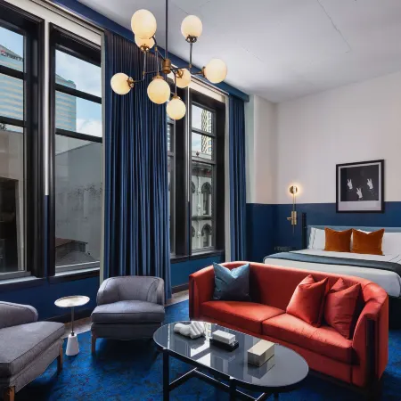 Dream Nashville, Part of Hyatt Отели рядом с достопримечательностью «Район»