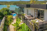 Oceans 88 Whitianga Coastal Suites Hoteles en Hot Water Beach
