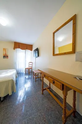Hotel la Colina Hotels in Tordesillas