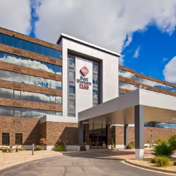 Best Western Plus Kelly Inn