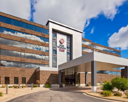 Best Western Plus Kelly Inn Hotels in Saint Cloud