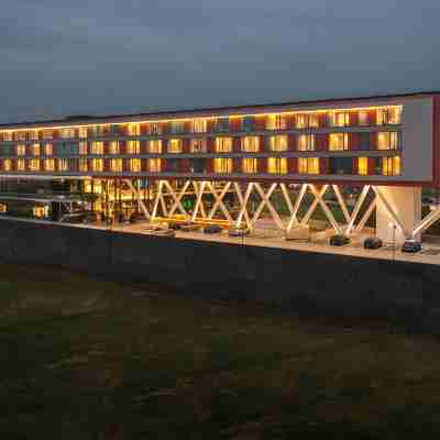Van der Valk Hotel Veenendaal Hotel Exterior