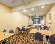 Comfort Suites