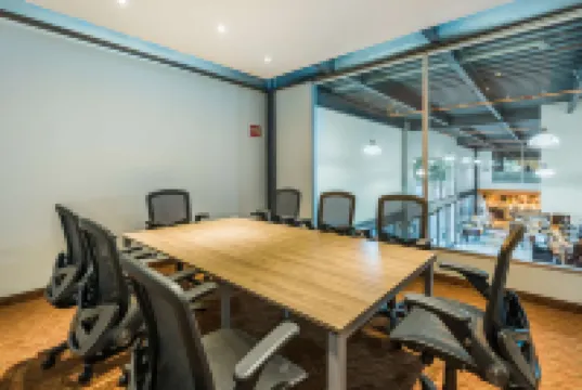 Wyndham Garden Guadalajara Expo Plaza del Sol