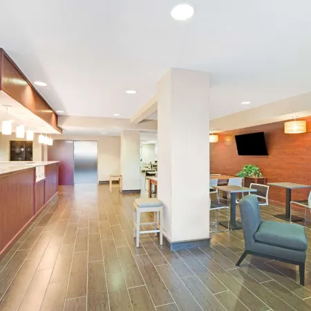 Microtel Inn & Suites by Wyndham Urbandale/Des Moines
