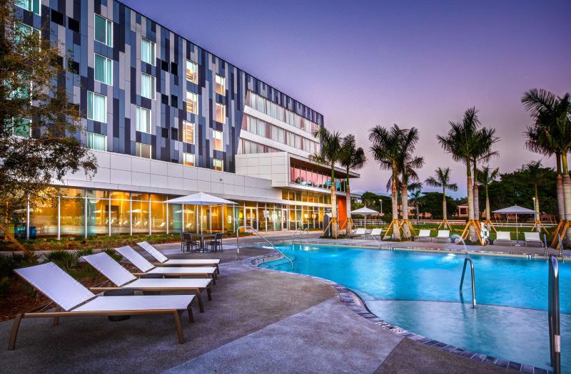 Legacy Hotel at Img Academy photo 3
