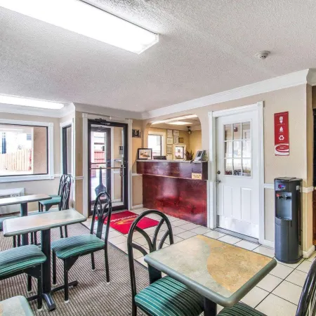 Econo Lodge