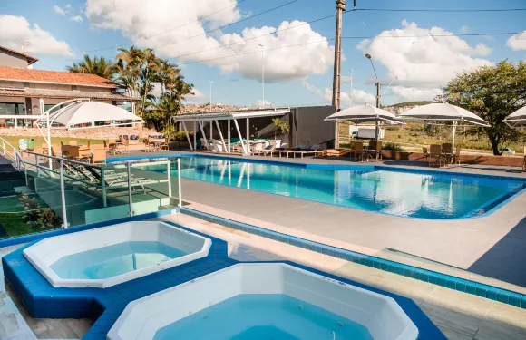 帕裏姆卡魯阿魯村酒店