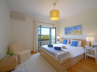 Sol Nascente Hotel dekat Albufeira - Ferreiras Railway Station
