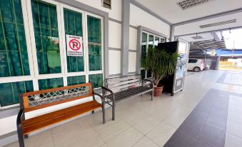 3. OYO 1103..