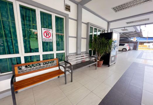 OYO 1103 보르네오 인 이미지