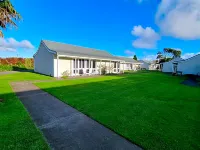The Furlong Hotels near Puketarata Garden
