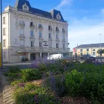 Logis hôtel-Restaurant Des Bourbons et Brasserie Pub 47 Hotels in Marcillat-en-Combraille
