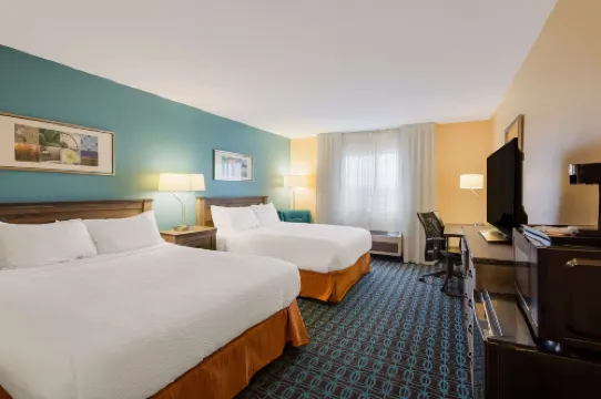 AmericInn by Wyndham Minot