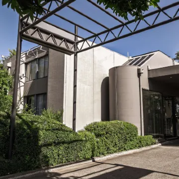 Melbourne Kew Central Apartments Official Hotels near Kew