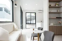 The Bloom 84 Residence Hotels in Amphoe Krathum Baen