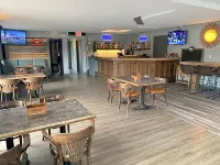 Stonehouse Motel and Restaurant Hotels in Truro