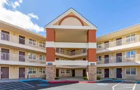 Extended Stay America Suites - Tucson - Grant Road Hotel dekat Museum of the Horse Soldier