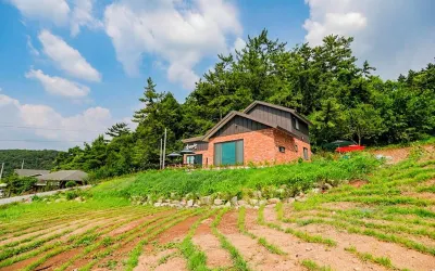 Naju Suparaejam Pension Hotels in Нажү
