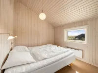 "Emelie" - 200m from the Sea - Bathtub
