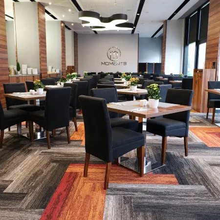 Warsaw Plaza Hotel