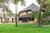 Hotel Nomad Belvedere Lodge Hotels in Midrand