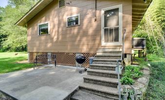 River Frontage: Quiet Mississippi Vacation Rental