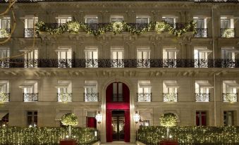 La Reserve Paris Hotel and Spa