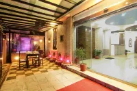 Hotel Lakeside Pvt. Ltd. Hôtels à : District de Kaski