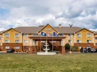 Comfort Inn & Suites South Hill I-85 Hotels in Mecklenburg County