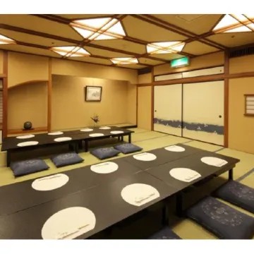 Nagoya Crown Hotel Отели рядом с достопримечательностью «Станция Nagoya»