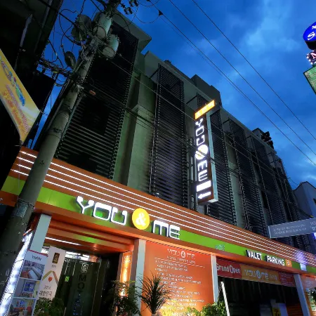 Bucheon You&me Отели рядом с достопримечательностью «Парк Вонми в Пучхоне»
