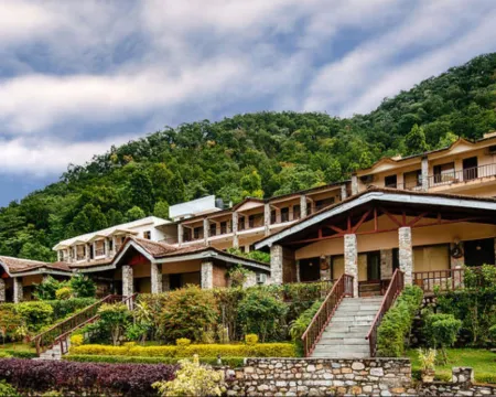 Sterling Corbett Hotels in Pauri Garhwal