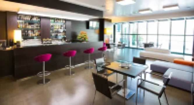 โรงแรมอาริฮ่า โคเซนซา