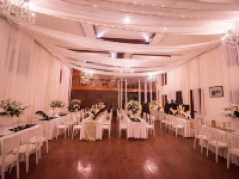 The Heritage Club - Tripura Castle Hotele w: Shillong