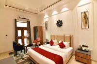 Kohinoor Palace 페이자바드 호텔