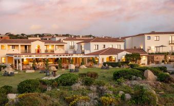 Mangia's Santa Teresa Sardinia, Curio Collection by Hilton