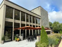 Meeting House فنادق في Falls Church