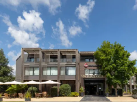 Best Western Plus le Roi Arthur Hotel et Spa Hotels in Ploermel