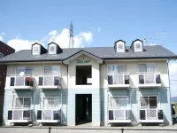 Pet-Friendly Petite Hotel Emmy Lumiere Hotel a Minamiminowa